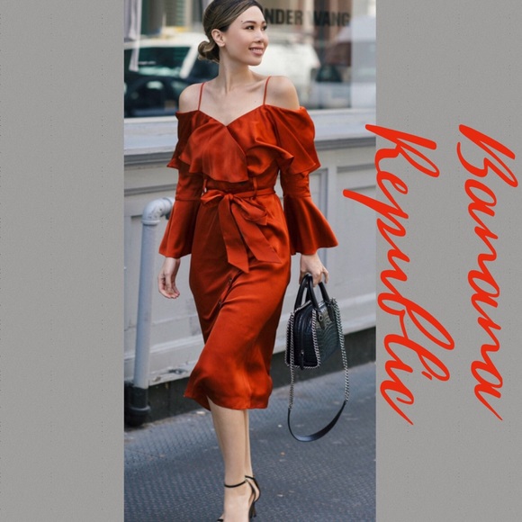 🆕Olivia Palermo x Banana Republic Dress